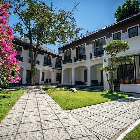 Ven Ven Hotel Ho Coc Exterior photo